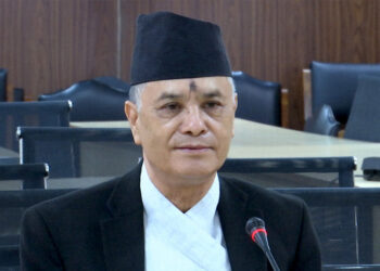 जबरालाई रोक्न आज पनि बारको धर्ना