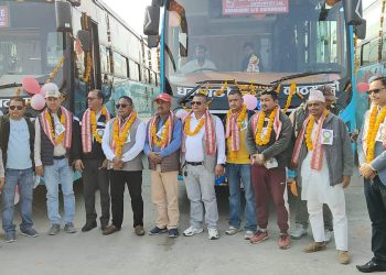 टीकापुरबाट रिभरसाइड यातायात प्रा.लिकाे ‘नमस्ते टीकापुर A/C बस सेबा